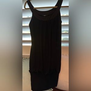 Adorable little black dress.